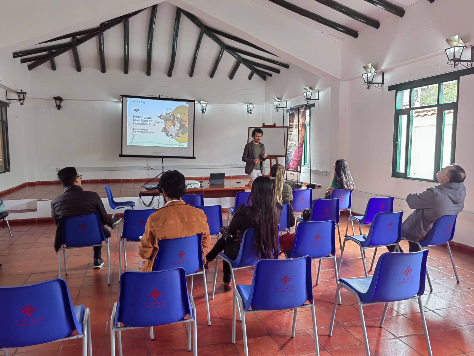 capacitación del Taller territorial de la ICDE