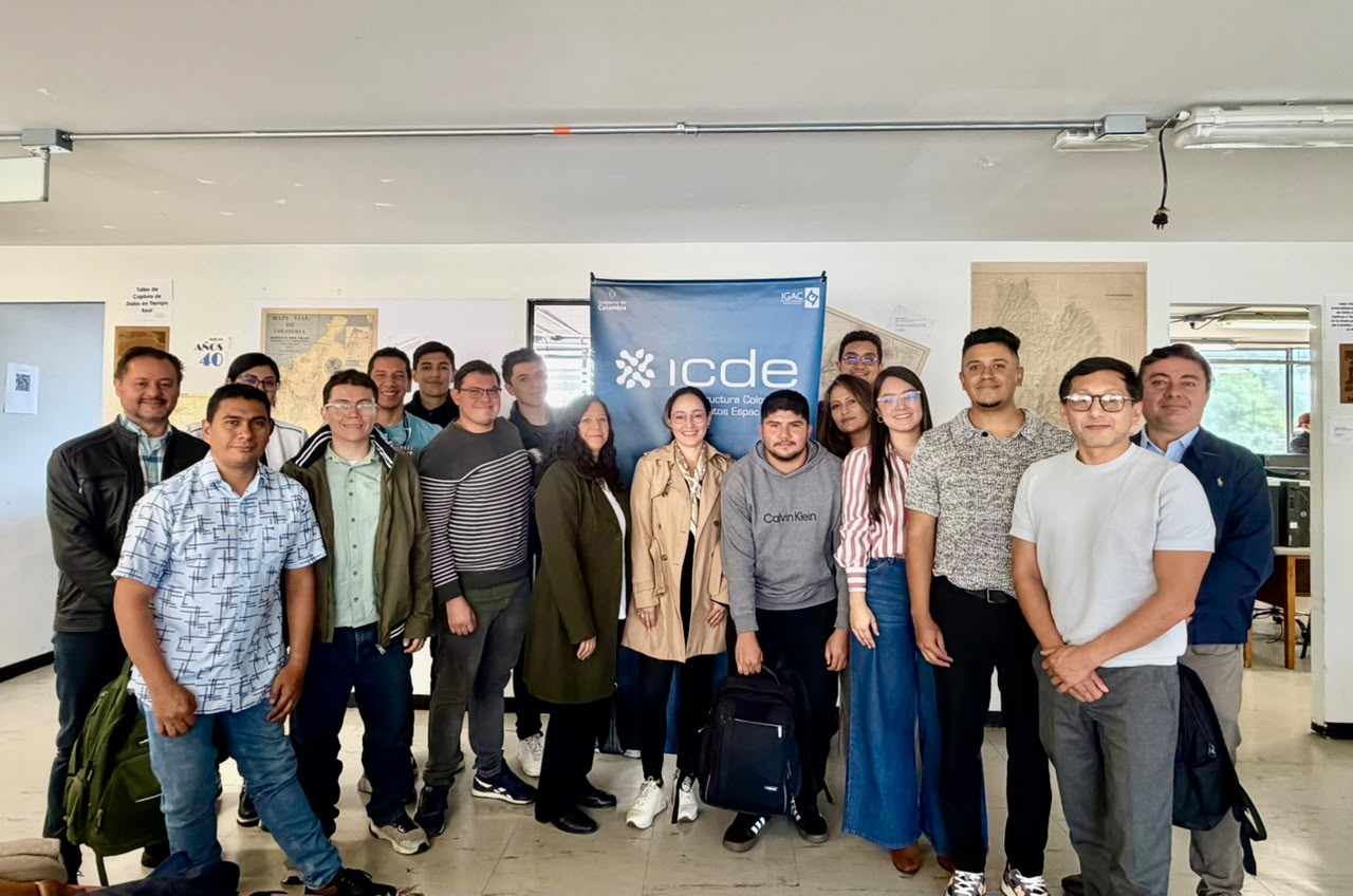 Taller de interoperabilidad: datos geoespaciales sin fronteras 1